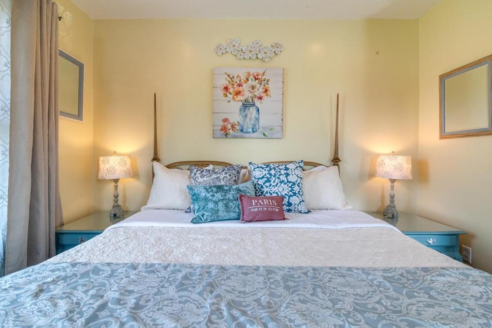 Aspenwood Manor Aparthotel Provo Bagian luar foto