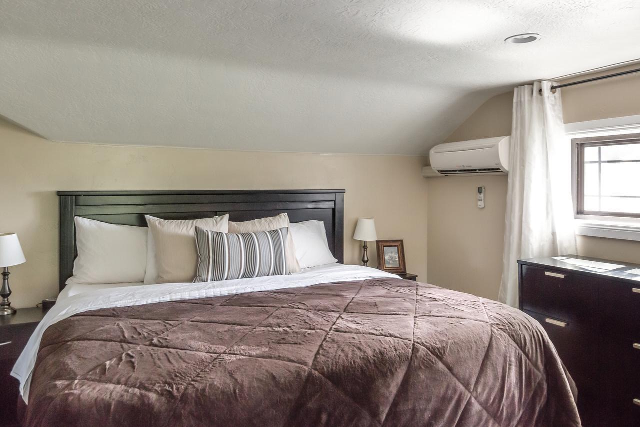Aspenwood Manor Aparthotel Provo Bagian luar foto