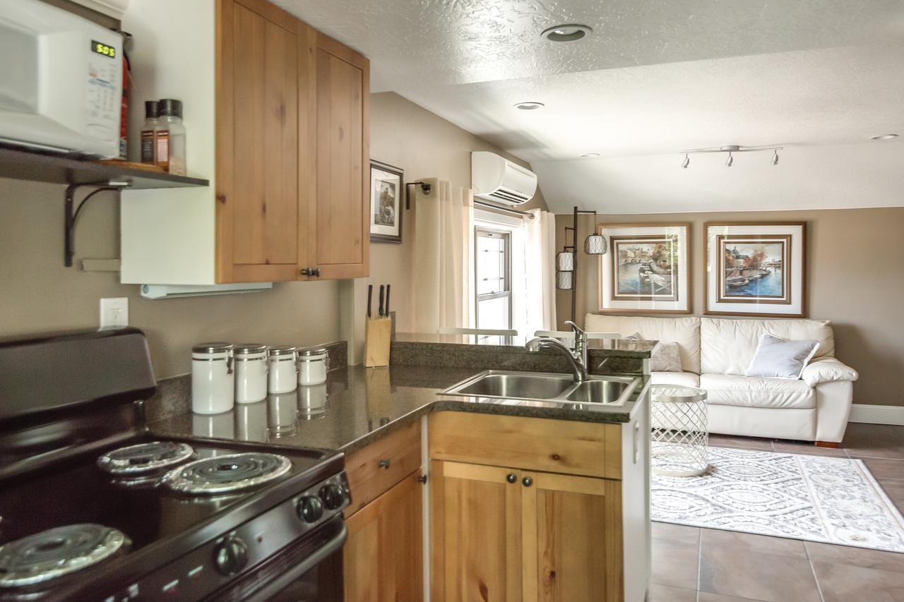 Aspenwood Manor Aparthotel Provo Bagian luar foto